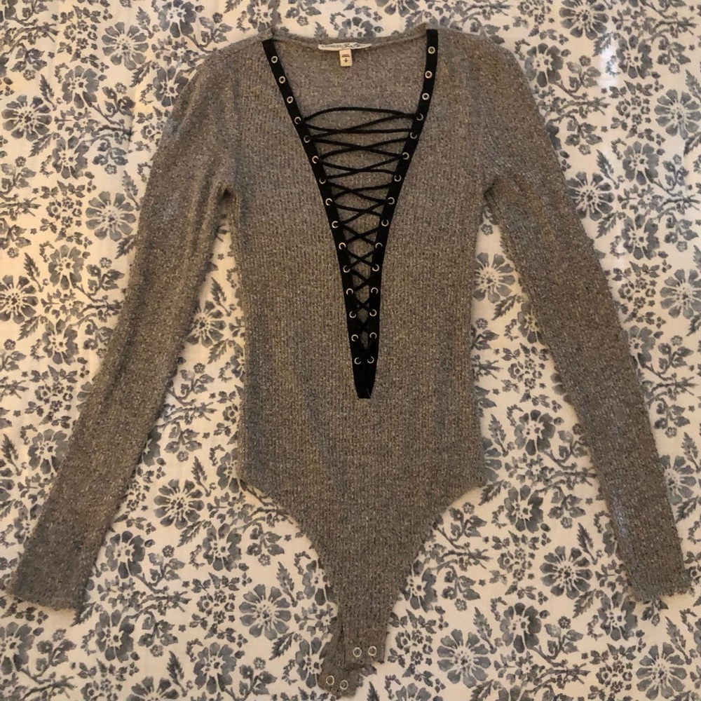 Express Long Sleeve Ribbed Bodysuit w Thong & Deep V Neckline, Size S
